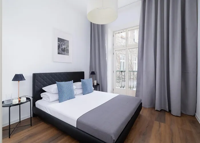 2-Bedroom With Balcony - Długa 65 Street